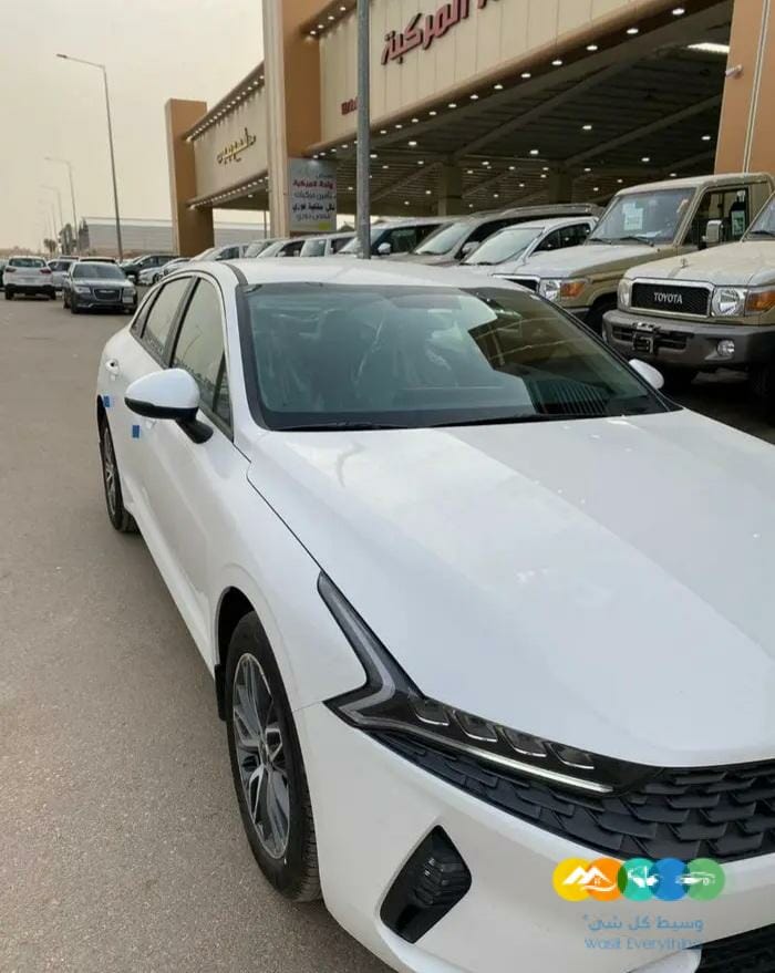 كيا k5 ستاندر 2.5 موديل 2022