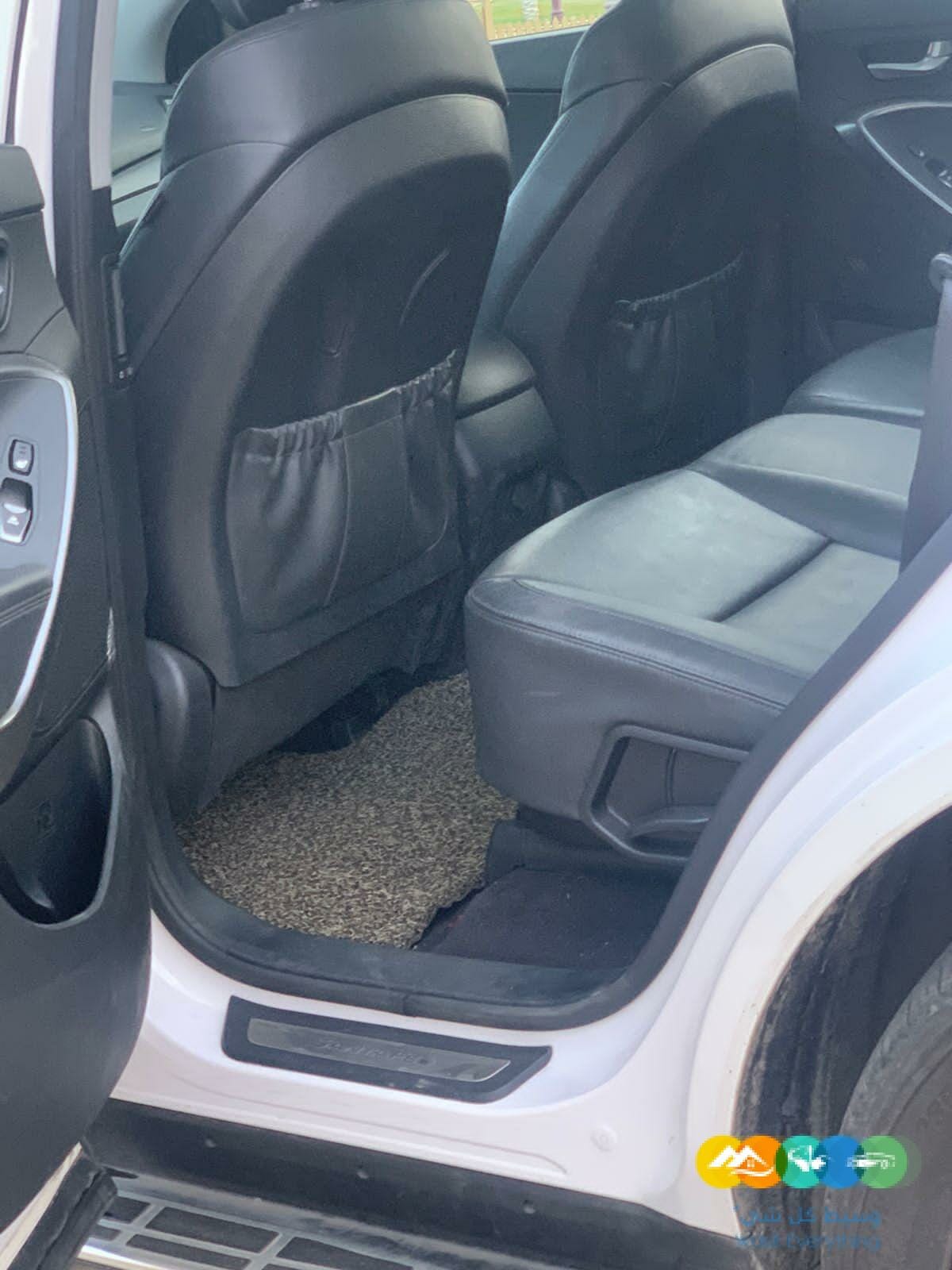 للبيع جيب هوانداي سنتافي 2017