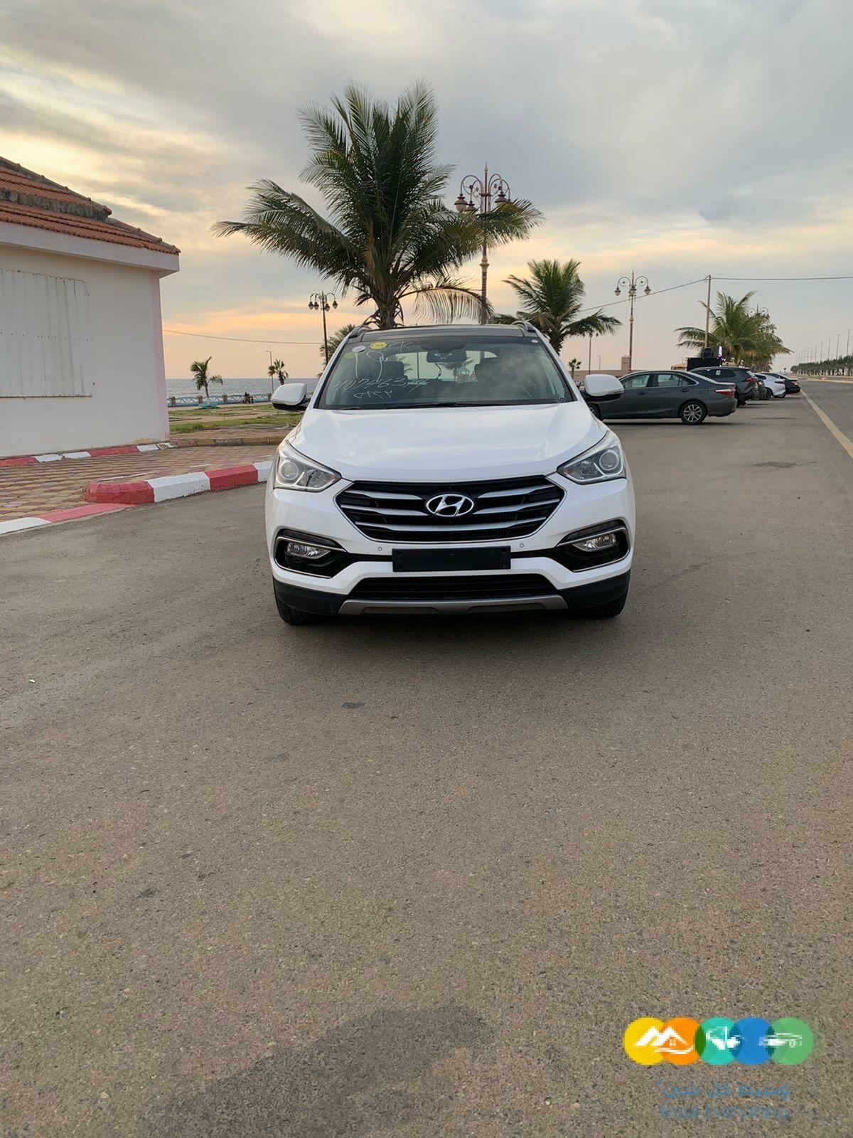 للبيع جيب هوانداي سنتافي 2017