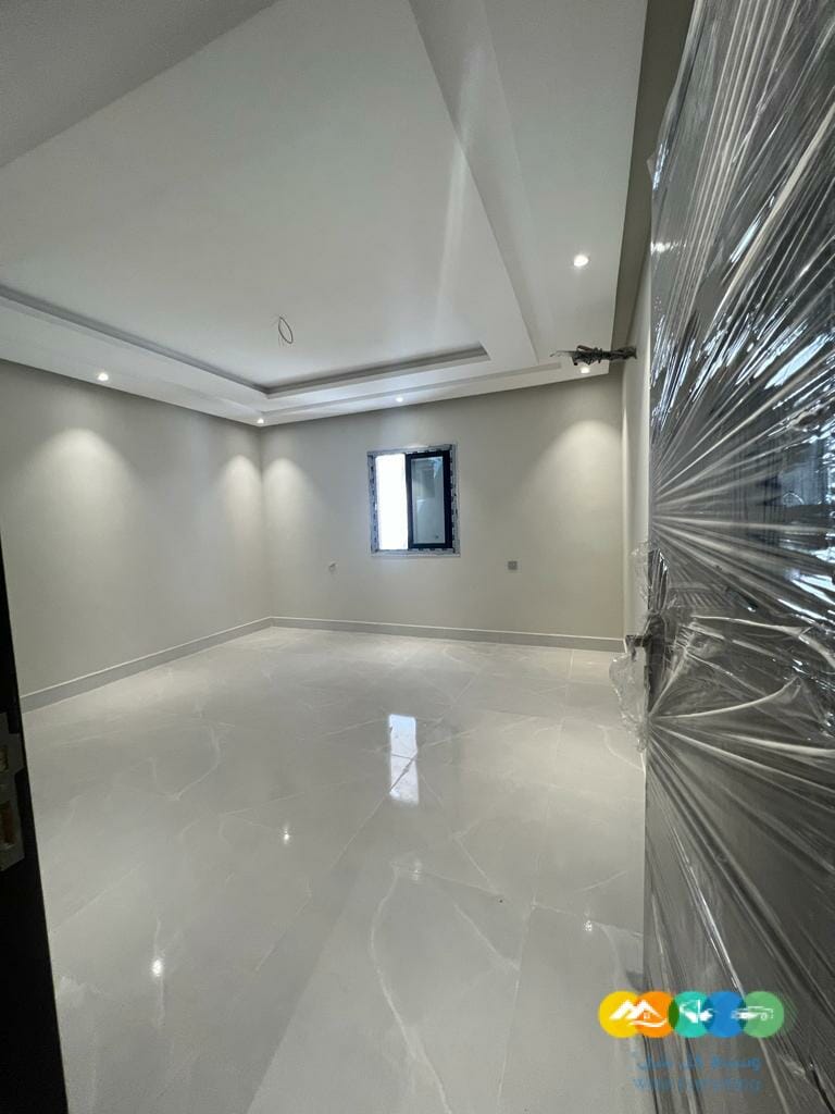 تتوفر شقة 4 غرف جاهزة للسكن