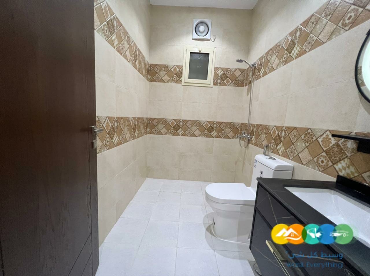 شقة 4 غرف بحي السلامة للبيع