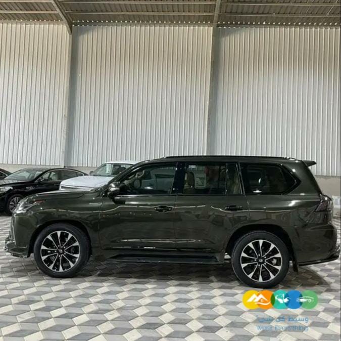 جيب لكزس 2018 (( تم البيع ))