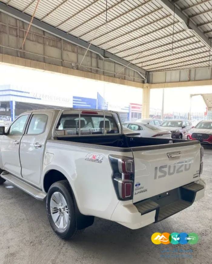 ايسوزو – ديماكس ( 2022 )