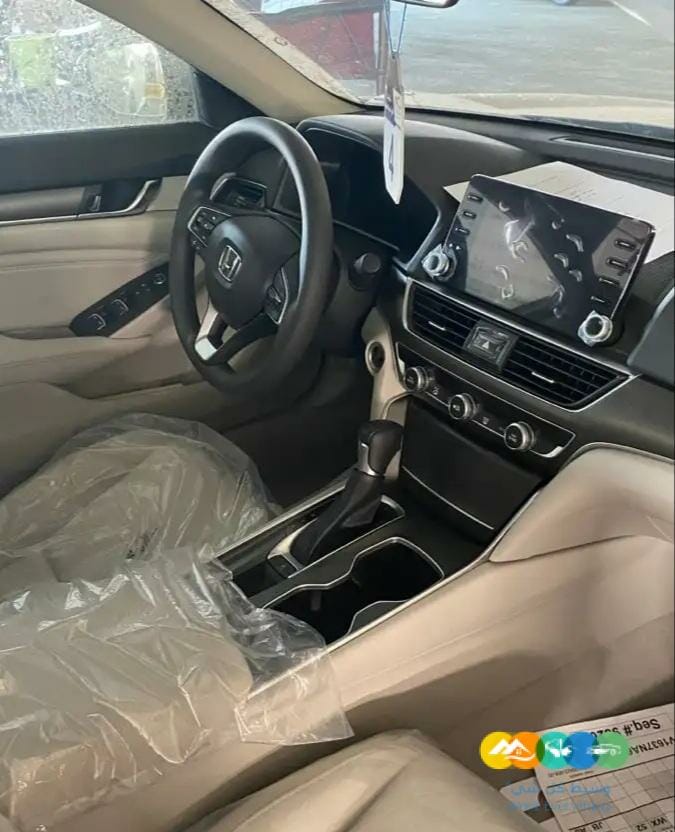 هوندا – اكورد. LX – م ( 2022 )