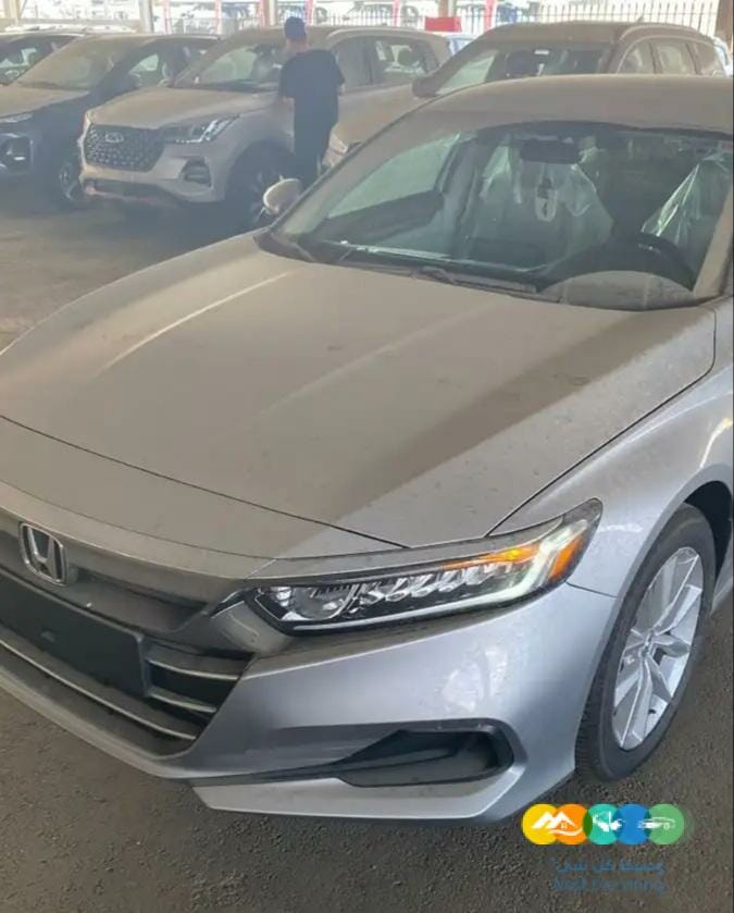 هوندا – اكورد. LX – م ( 2022 )