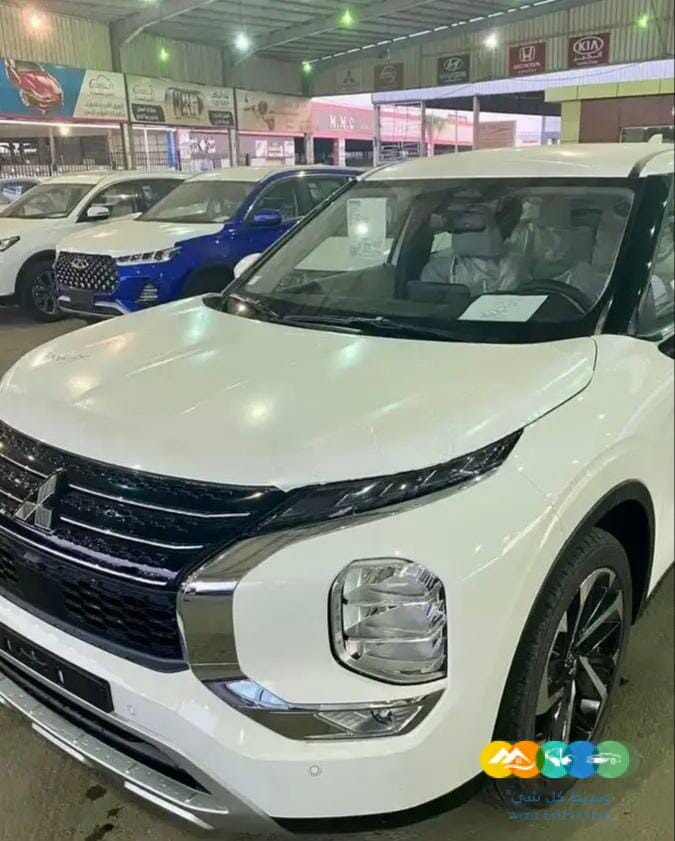 ميتسوبيشي – اوتلاندر ( 2023 )