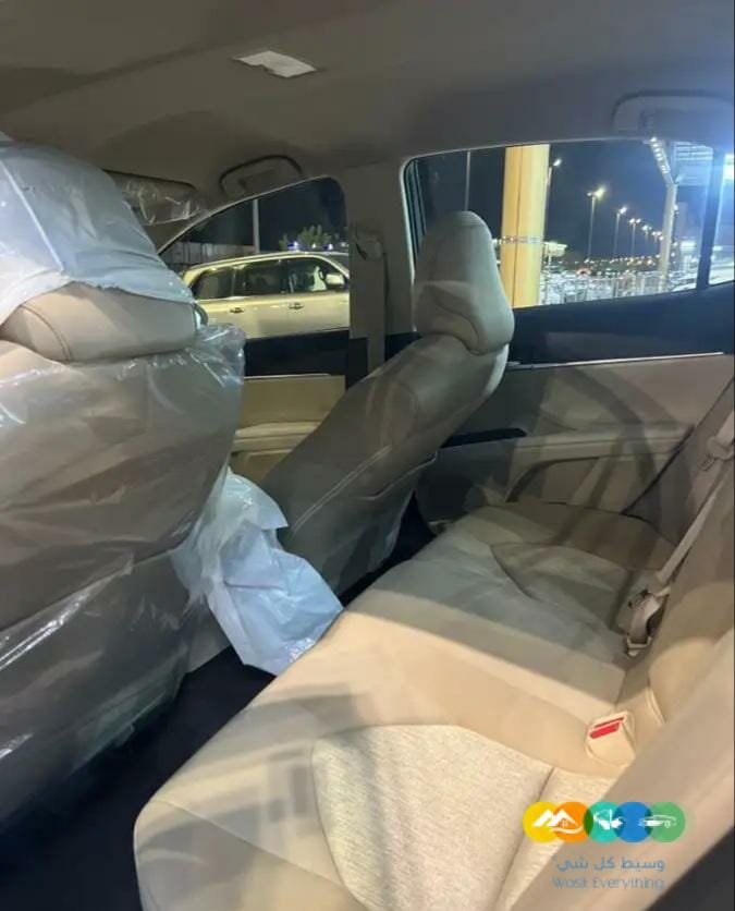 كامري 2023 LE طيس