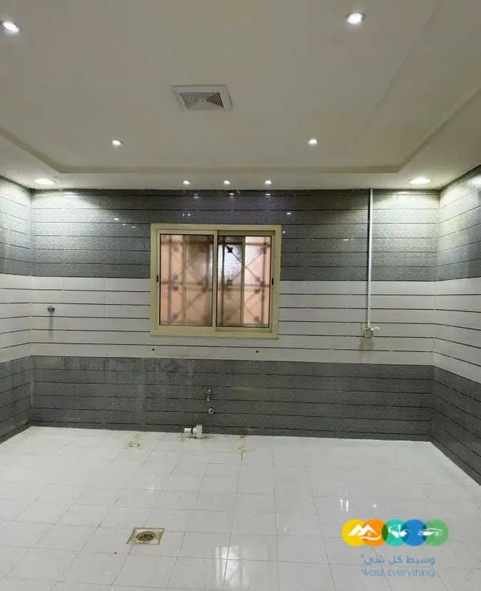 للايجار دور ارضي ف الرياض