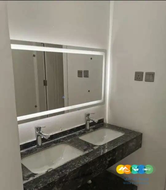 للبيع شقه مساحه 150 متر