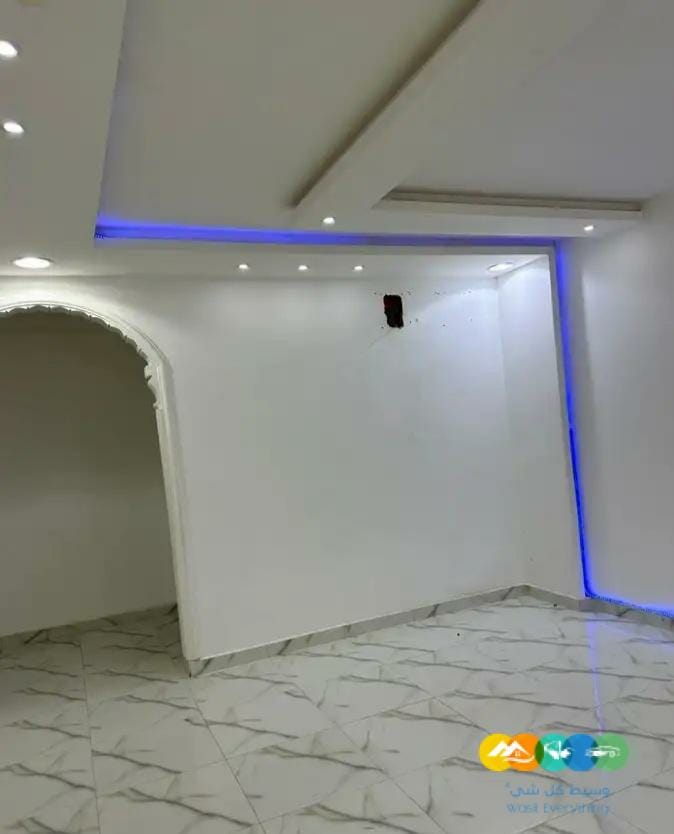 للايجار شقه ف الرياض حي طويق