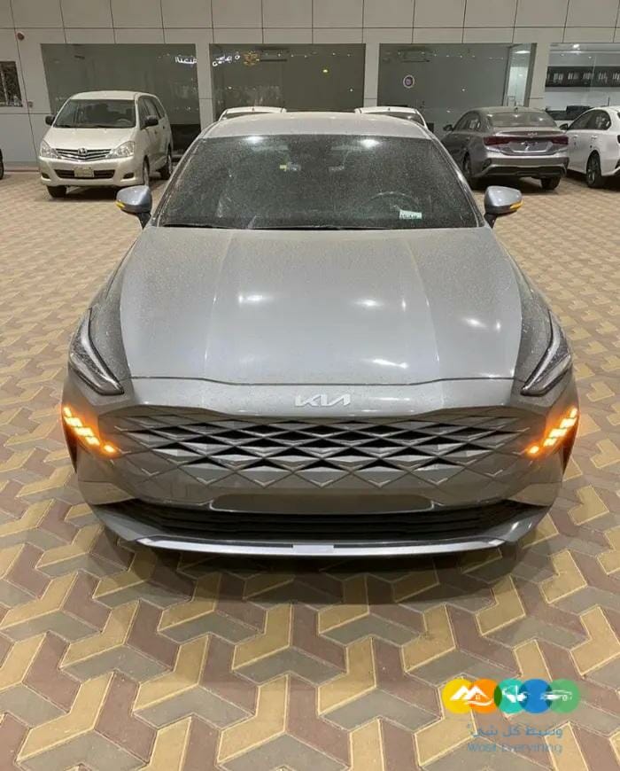 عرض كيا K8 -ستاندرد-GL