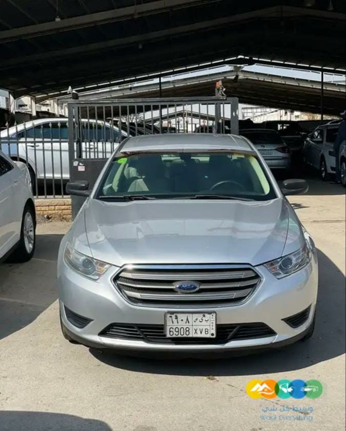 فورد تورس 13 نضيف جدآ