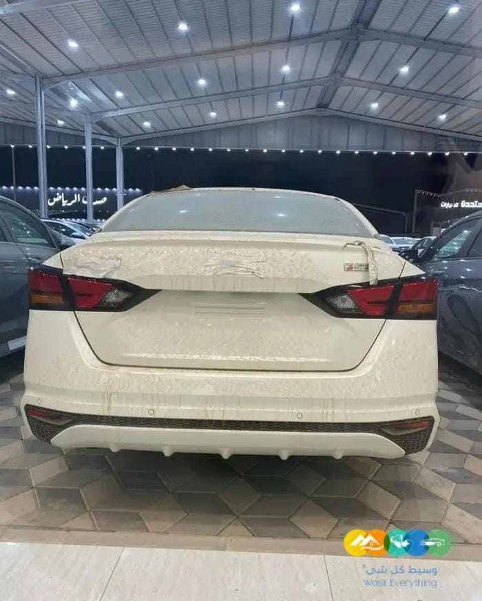 نيسان التيما 2.5 ستاندر