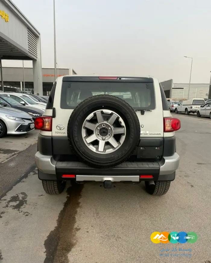 تويوتا اف جي 2023 بريمي / مباع