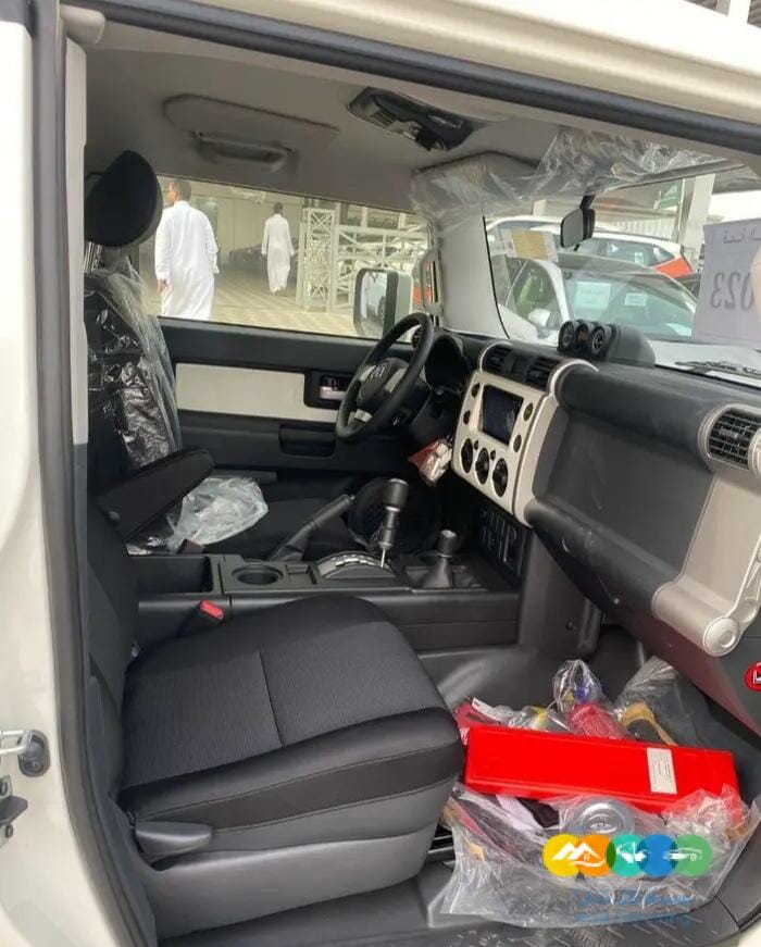 تويوتا اف جي 2023 بريمي / مباع