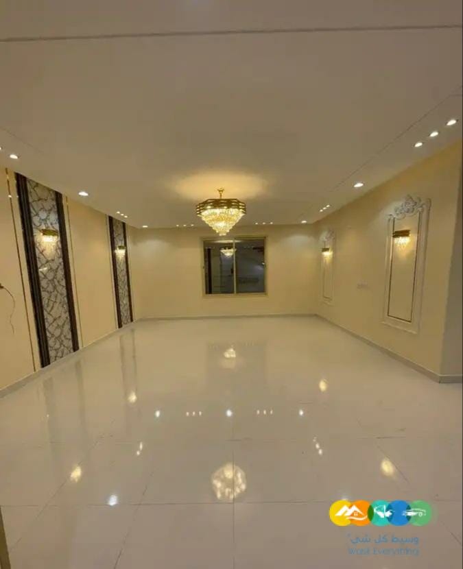 للبيع شقق ارضيه وارواف علويه