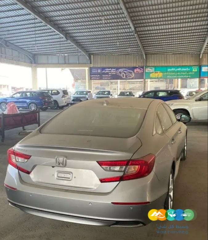 هوندا – اكورد. LX – م ( 2022 )