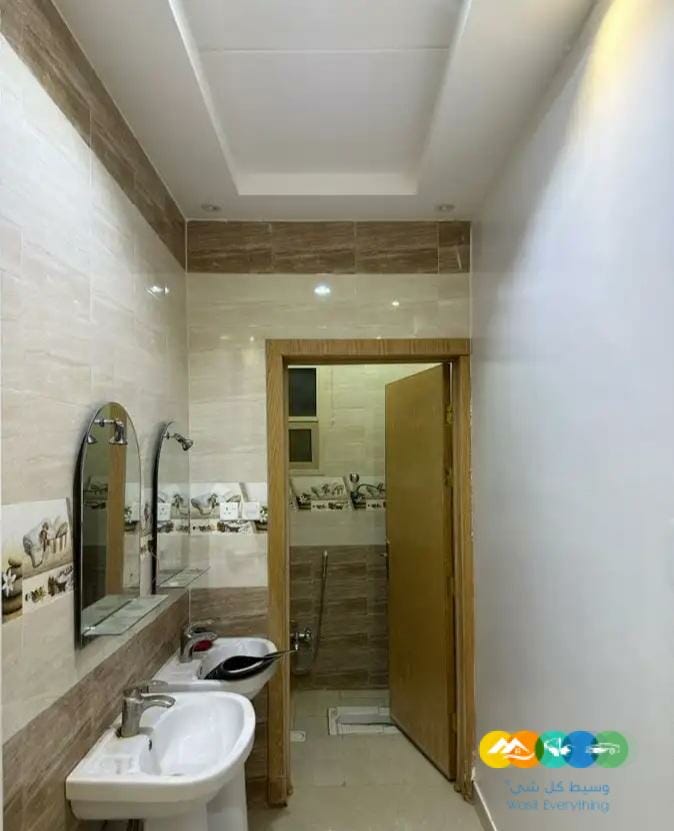 للايجار شقتين فوق بعض / منتهي