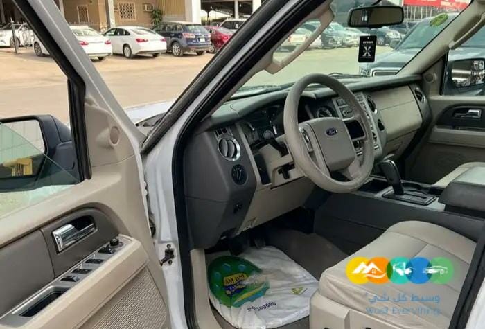 فورد اكسبديشن دبل نظيف جدآ