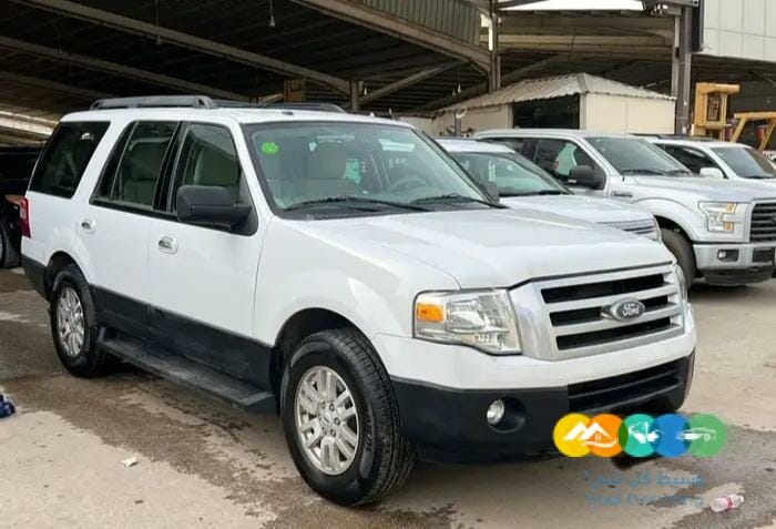 فورد اكسبديشن دبل نظيف جدآ