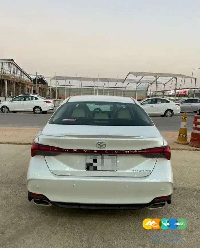 تويوتا افالون 2022 تورنق