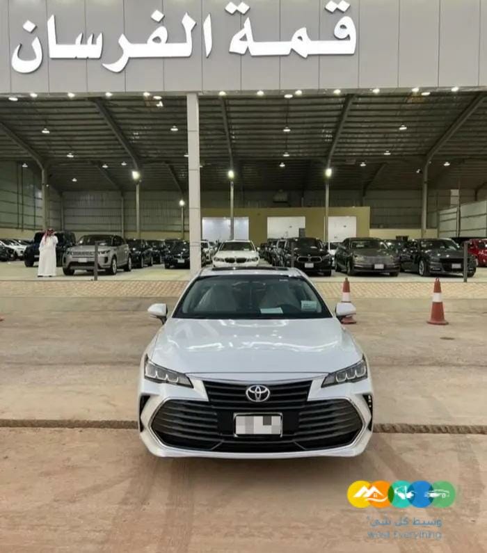 تويوتا افالون 2022 تورنق