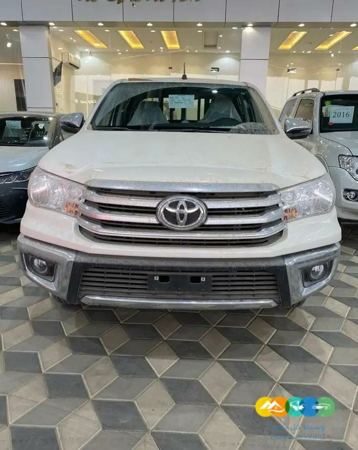 هايلوكس 2022 GLX2 جنوط بنزين