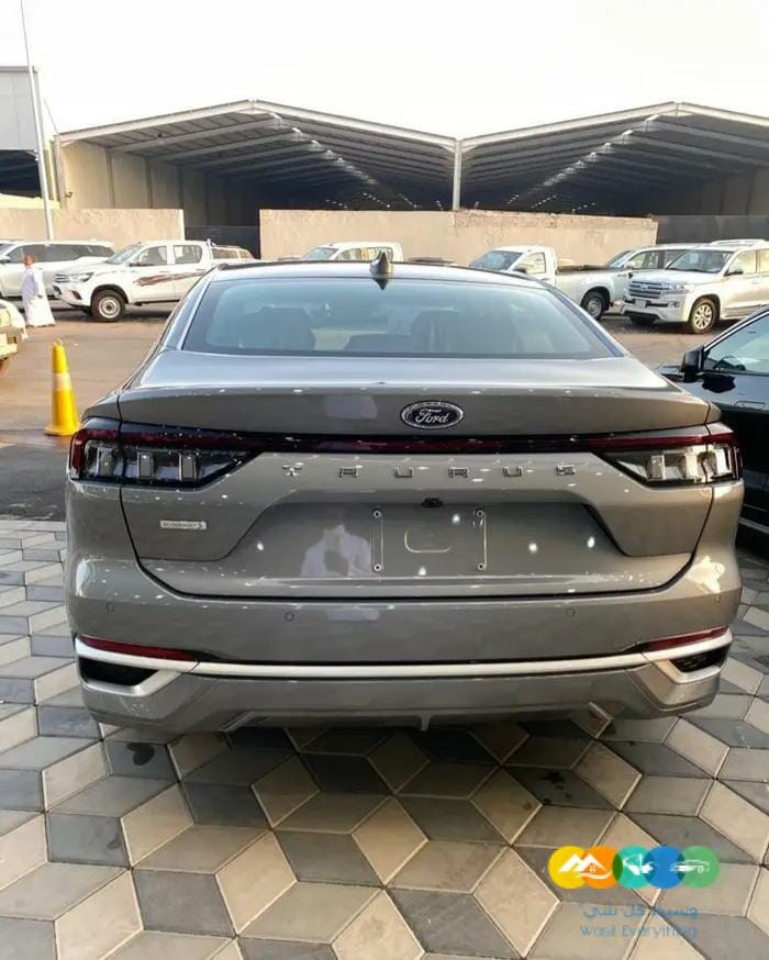 فورد تورس ترند نص فل 2023