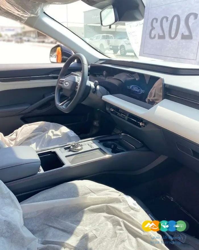 فورد تورس ترند نص فل 2023