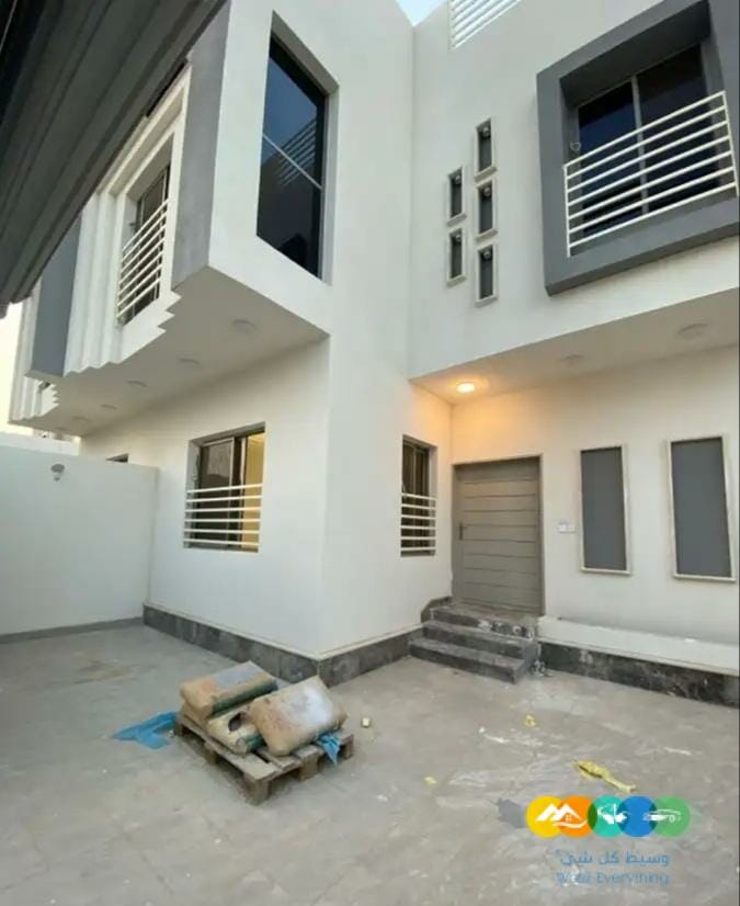 فلل دورين وملحق فخمة واسعة