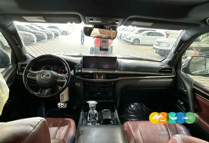 لكزس LX2020-فل كامل – تم البيع