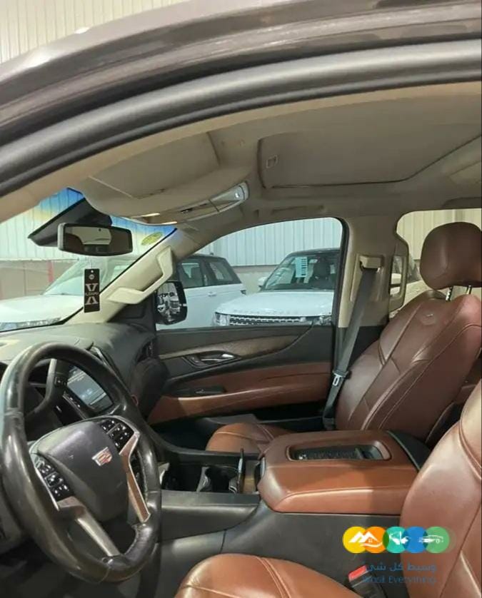 كاديلاك اسكاليد 2016 قصير