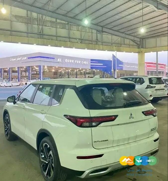 ميتسوبيشي – اوتلاندر – 2023