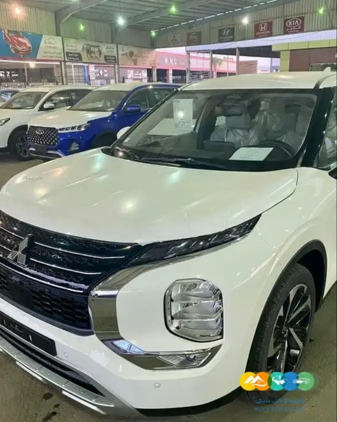 ميتسوبيشي – اوتلاندر – 2023