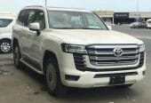 لاندكروزر L3 GXR 2022 أصفار