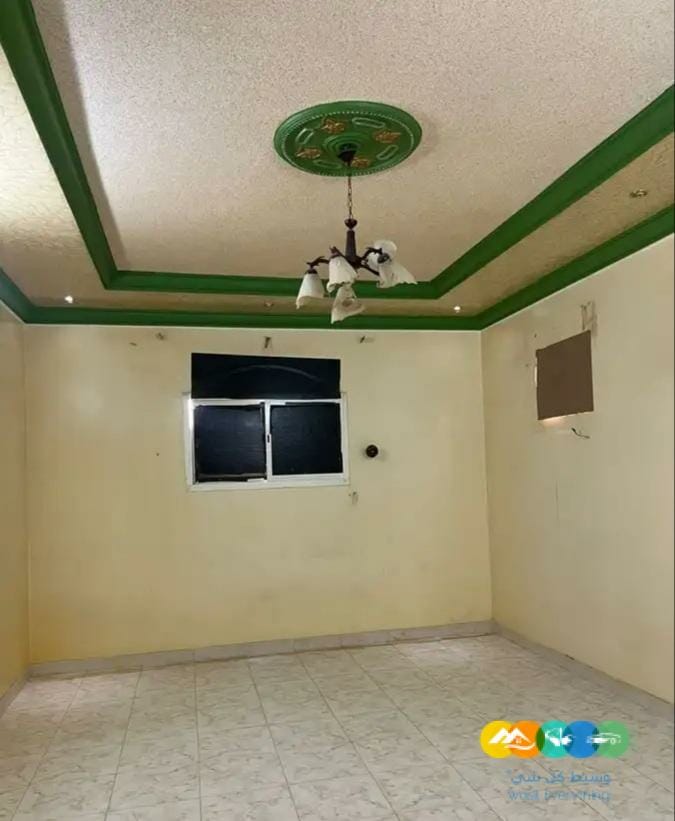 للايجار شقتين م تقابله طويق