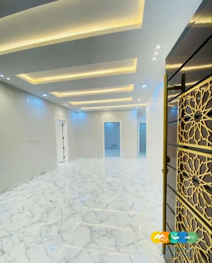 شقق ارضية مستقلة للبيع