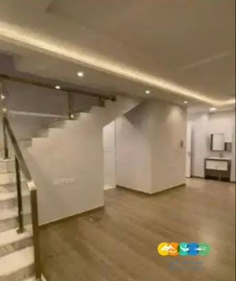 شقه للبيع حى بدر