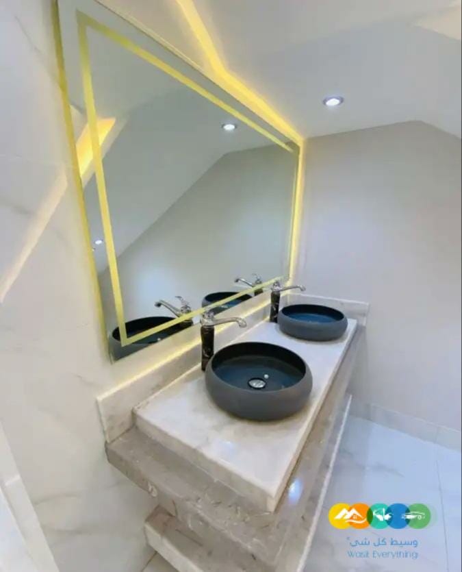 شقة ارضية تشطيب فاخرVIP