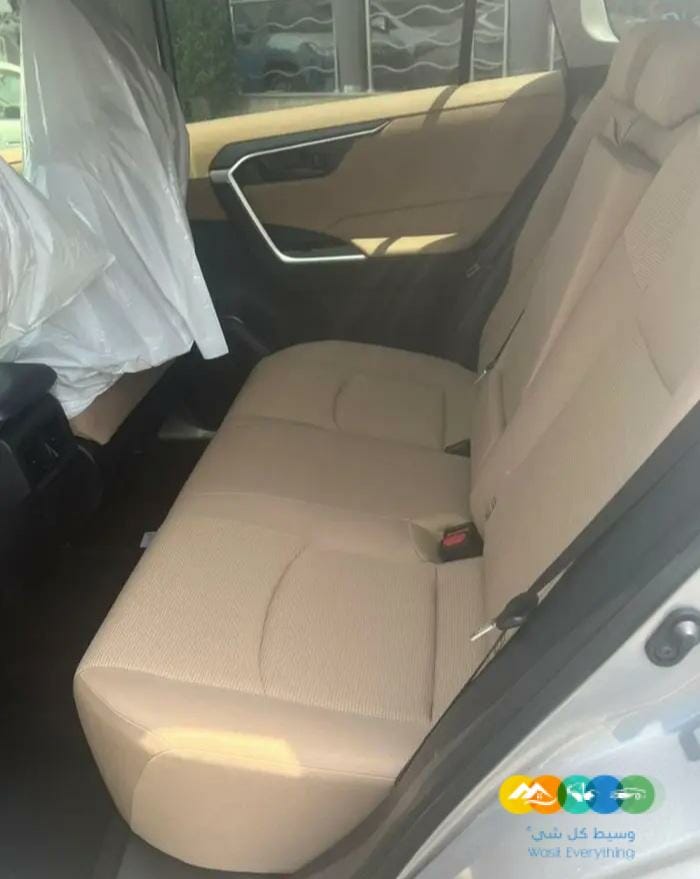 تويوتا راف فور ستاندر دبل 2023