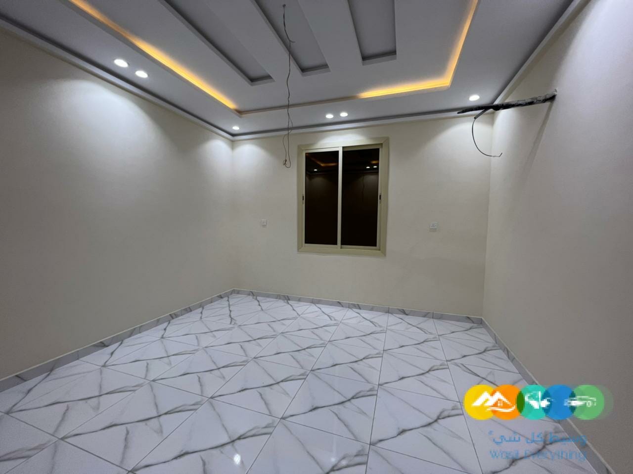 شقة 5 غرف بسعر لقطة للبيع