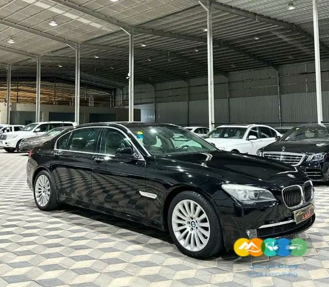 بي ام دبليو -2011-730 _ مباع