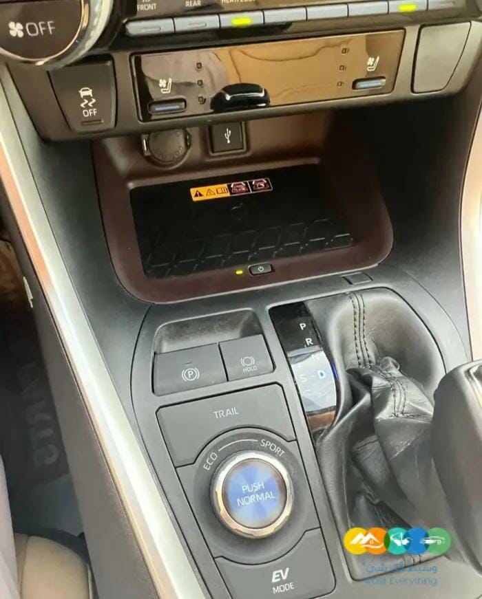 تويوتا راف فور هايبرد 2022 فل