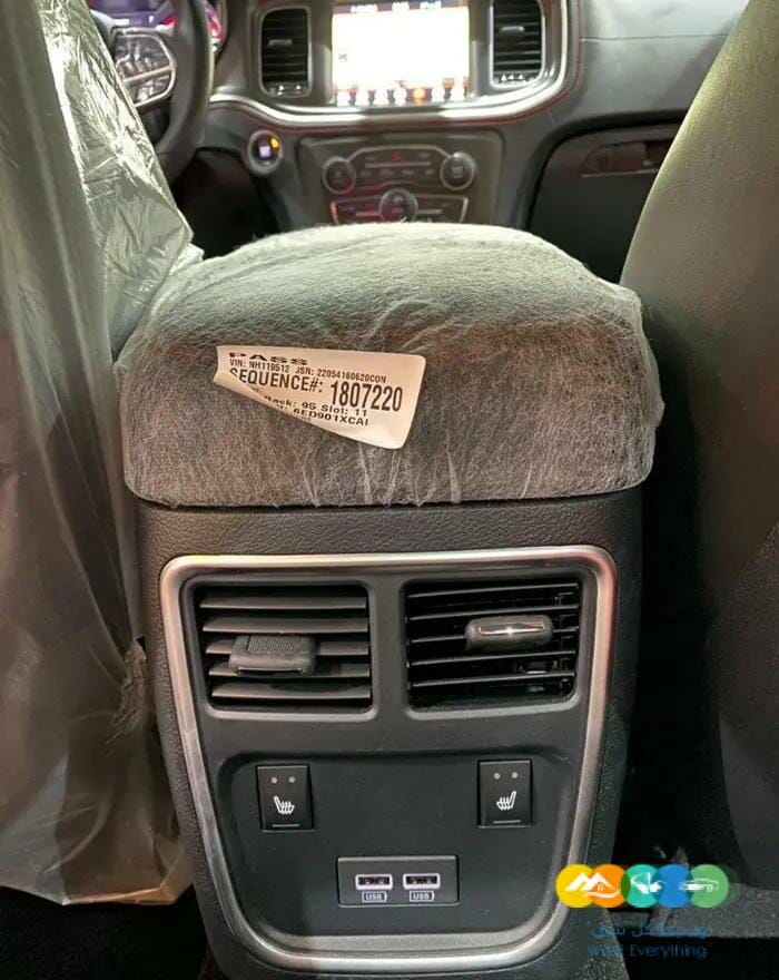 تشارجر 2022 GT لون اسود