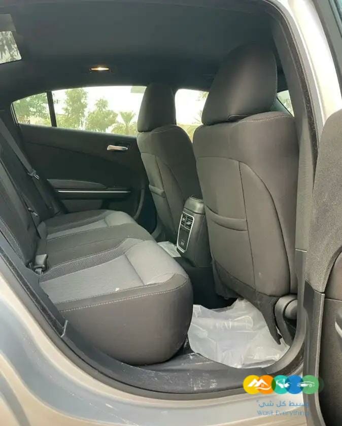 شارجر فضي م 2020 (( مباعة ))