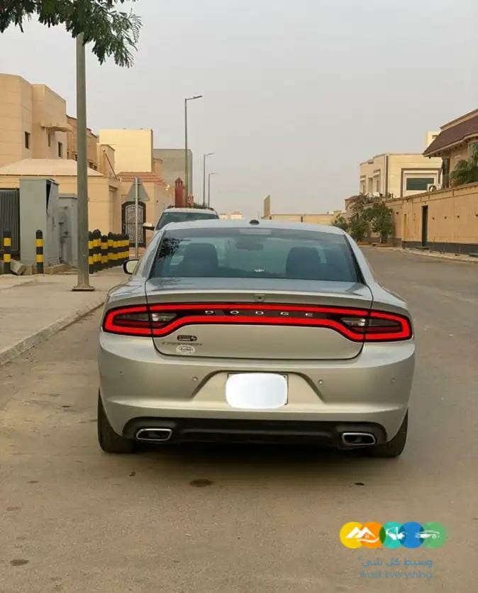 شارجر فضي م 2020 (( مباعة ))