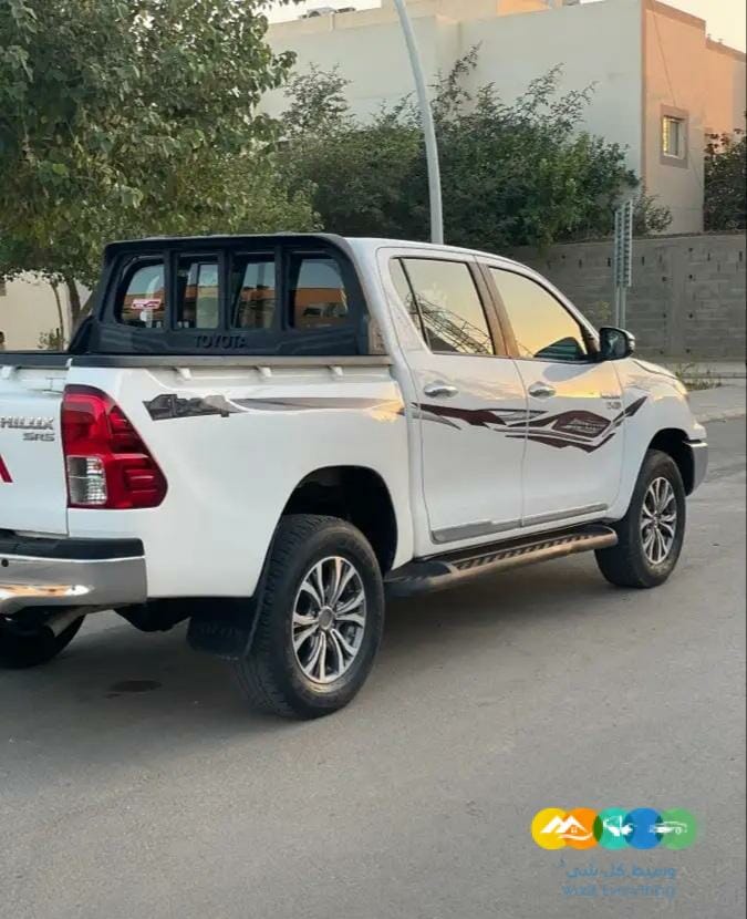 هايلوكس م 2020 ديزل / مباعة