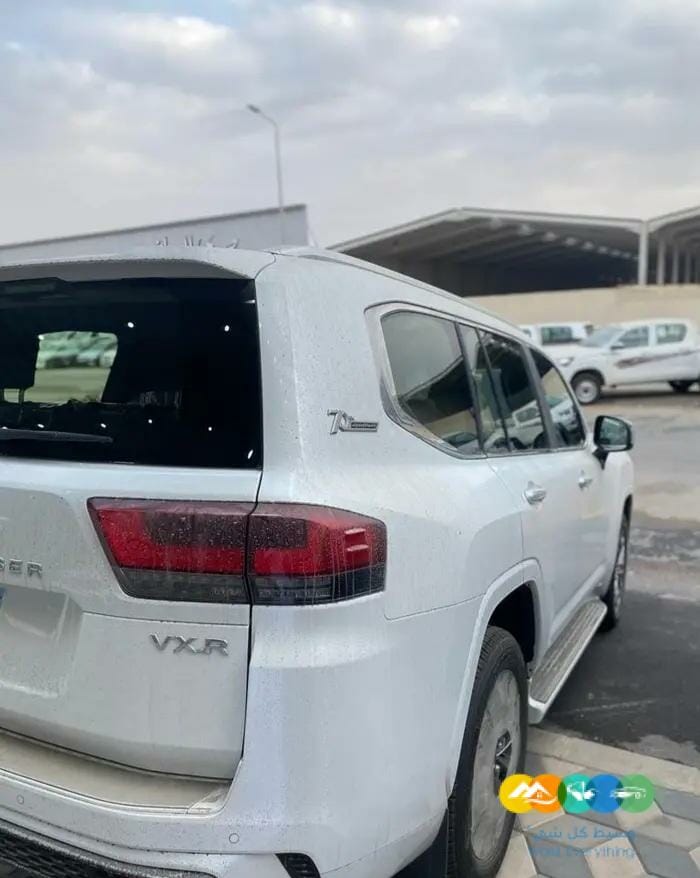 تويوتا V X R 2022 فل ( مباعة )