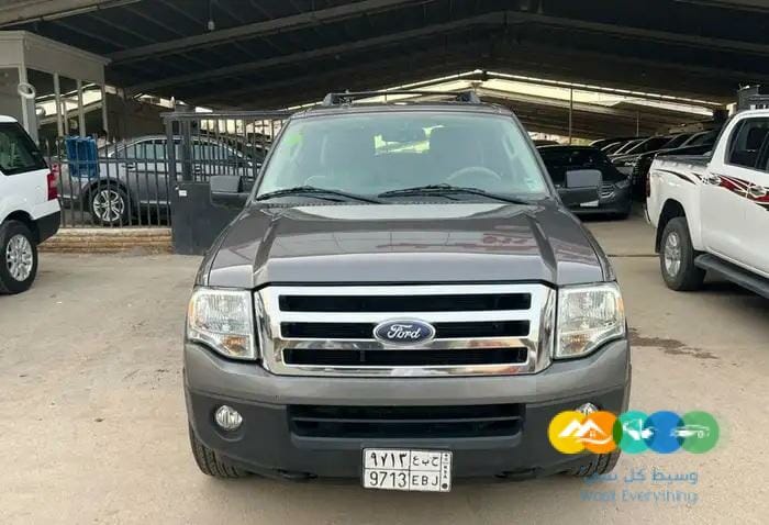 فورد اكسبديشن 2013 دبل نظيف