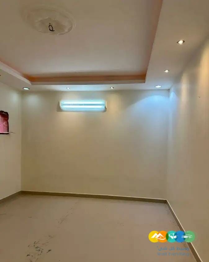 للايجار شقه ف الرياض حي طويق